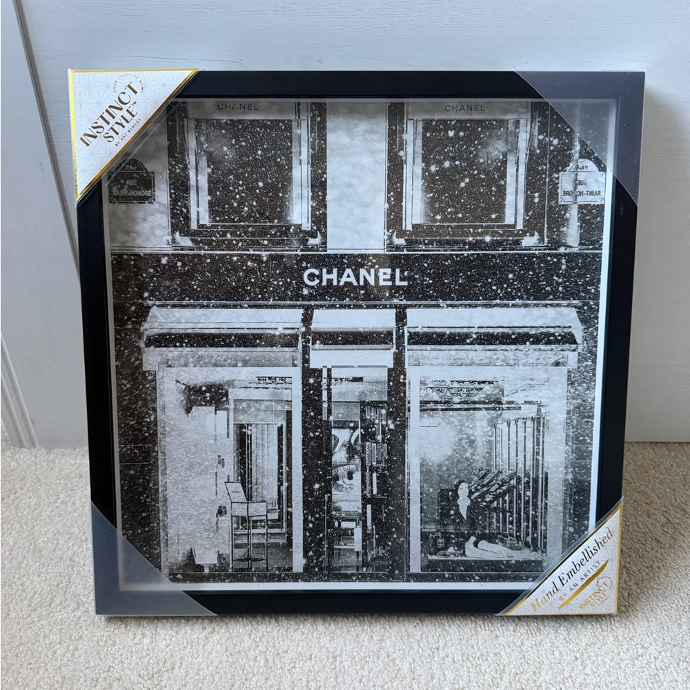 **BRAND NEW ARTWORK**